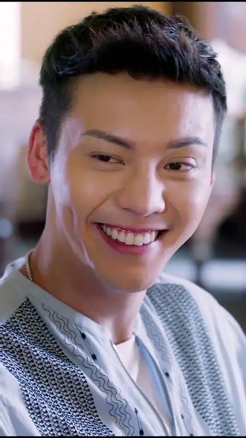 #陈伟霆 笑容真的能治愈!一定要看到最后,有惊喜