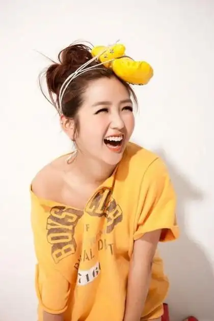 长了一双笑眼的八位女星谁的笑最有感染力