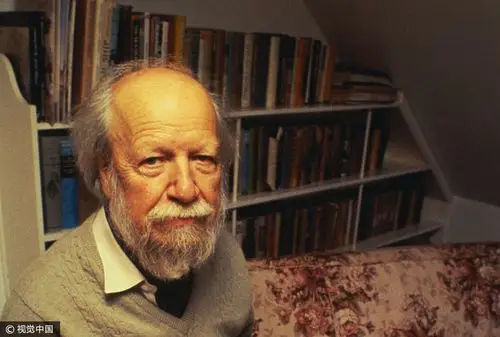 诺贝尔文学奖获得者威廉·戈尔丁:一场野蛮与文明的理性斗争