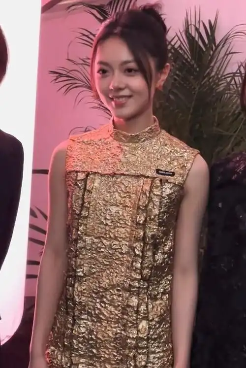 胖出双下巴的孙俪,打了内娱多少"白幼瘦"女星的脸|发型|赵今麦|深圳市