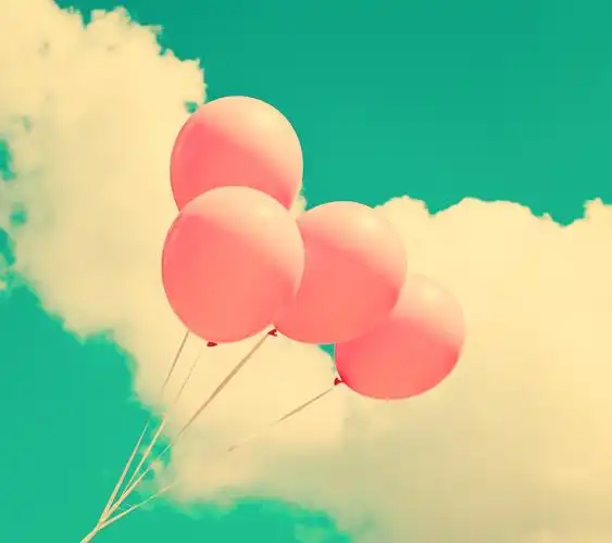 粉色气球壁纸