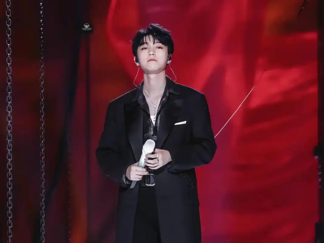 你的专属#王俊凯 #王俊凯话筒 - 抖音