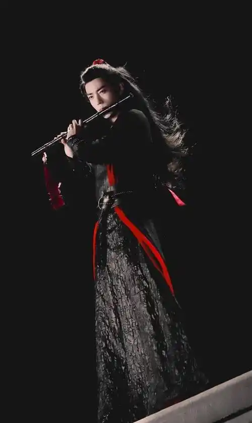 肖战最新古装造型曝光,众人表示惊艳,那是你没见过之前的造型_魏无羡