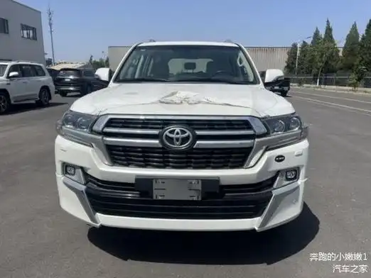 2021款丰田酷路泽4000国六保值神车