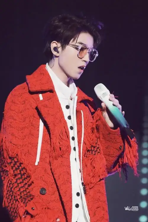 《演员的诞生》录制191101  王俊凯无边界演唱会"我们依旧一起,爱不