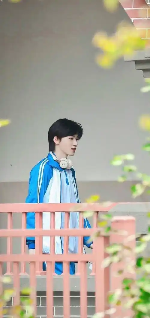 宋亚轩校服_小宋_时代_王牌