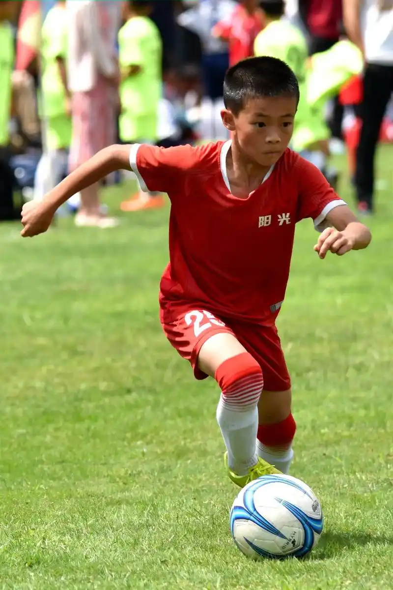 2023年昆明市小学生"奋进杯"足球赛.第二届中国青少年足球 - 抖音