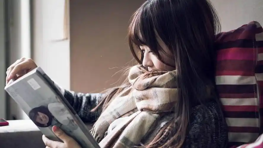 有多少人此刻和我一样?一个人安静地发呆