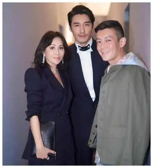 至今不婚的9位知名男星,最大66岁最小39岁,遗憾一个比一个_费翔