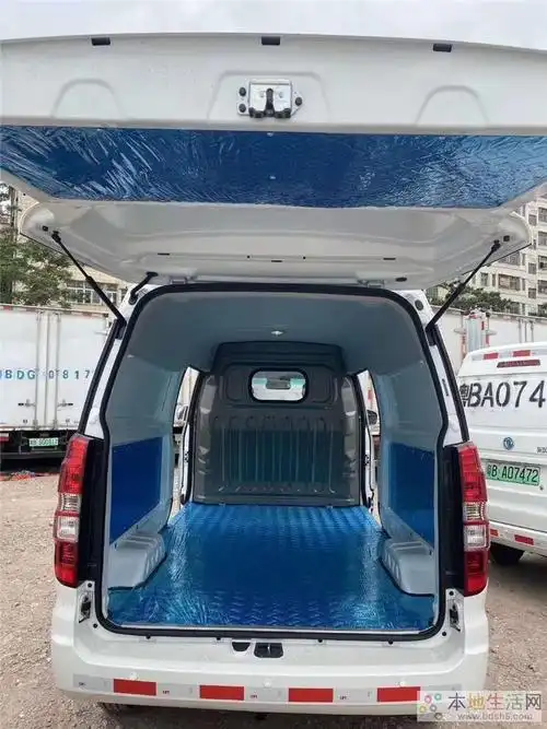新能源面包车货车货拉拉赚钱神器