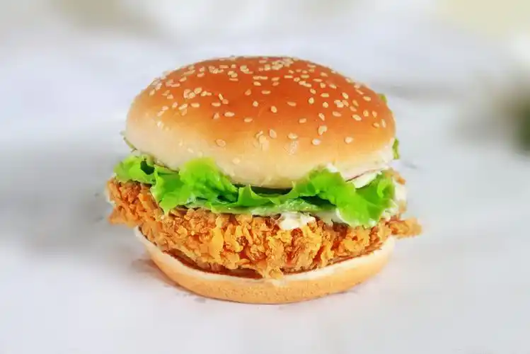 自制劲脆鸡腿堡的做法