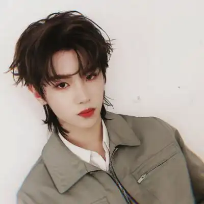 黄明昊范丞丞头像