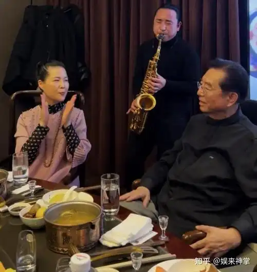 一天两个大瓜华晨宇带女儿做两次亲子鉴定李天一将要移民美国