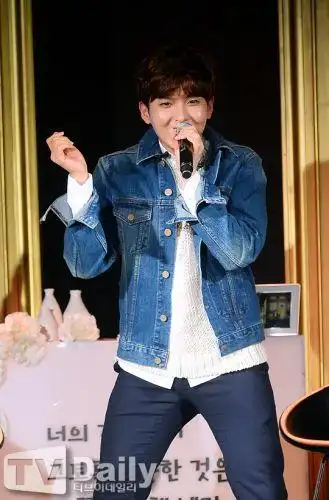 外部频道 传媒 明星八卦 正文 super junior成员厉旭