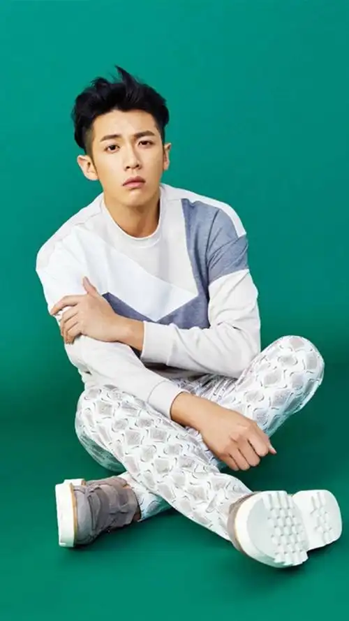 柯震东个性写真