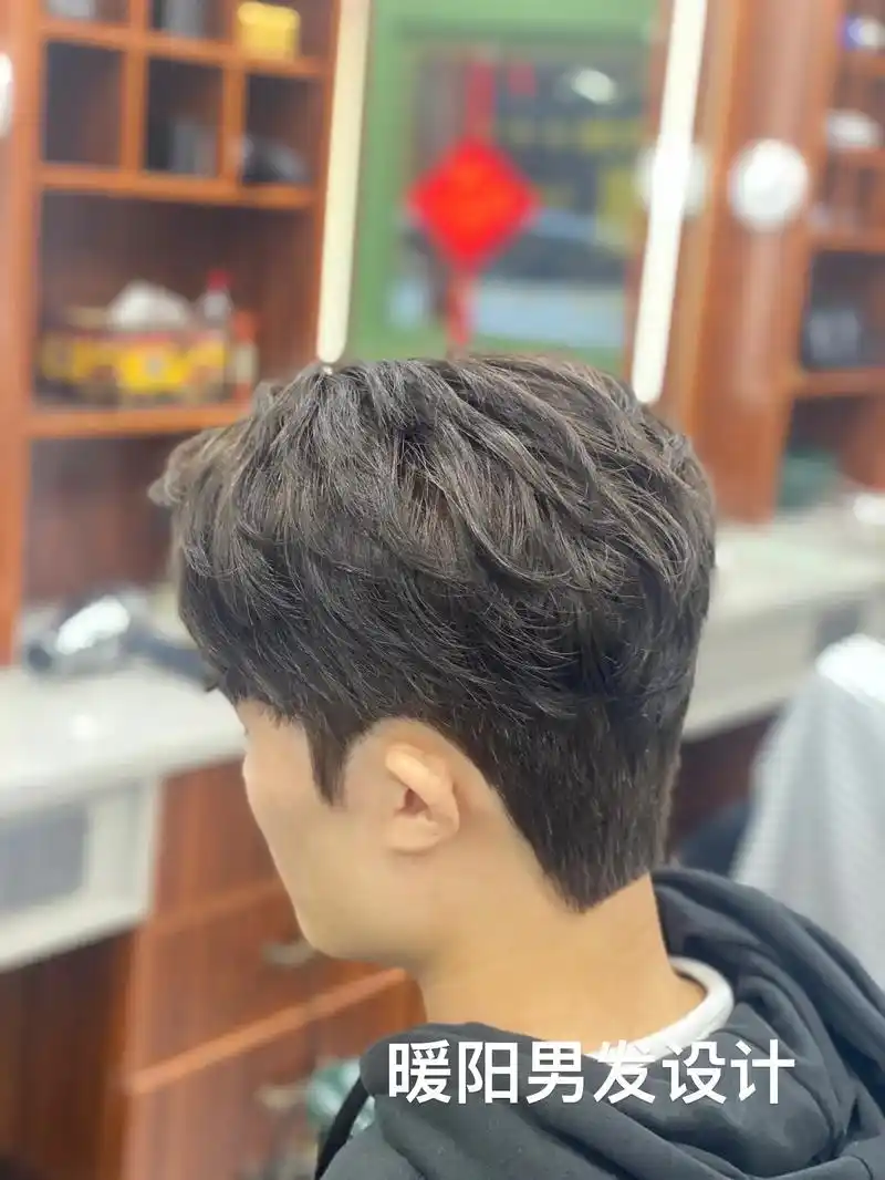 韩系三七分.#男士发型 #男士烫发 韩系三七微分#男士发型设 - 抖音