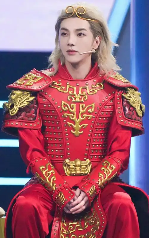 华晨宇古装造型合集,玉树临风,翩翩少年郎