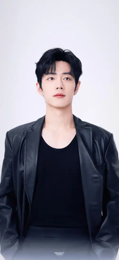 肖战##肖战工作室九宫格营业#    壁纸|短发凌厉