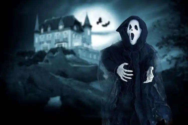 恐怖的房屋与幽灵图片-恶魔修女素材-高清图片-摄影照片-寻图免费打包