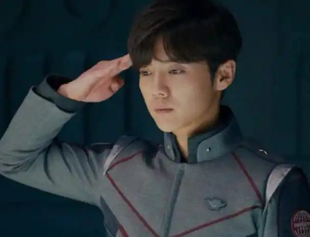 7位"少年感"的男星:与油腻绝缘,30岁演学生也没"违和感"