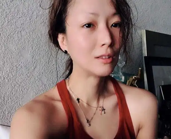 郑秀文的冻龄之道,跟饮食大有关系.