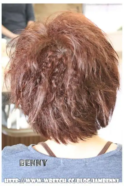 [流行发型] 膨感发根烫