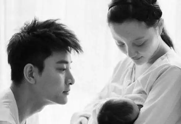 李小璐含羞,张柏芝尽显慈爱|甜馨|小s|记者|贾乃亮_网易订阅