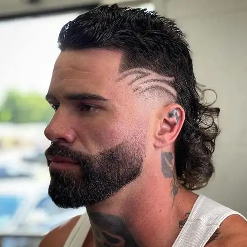 帅气男士发型有哪些?狼尾寸头烫发都上榜,喜欢请收藏