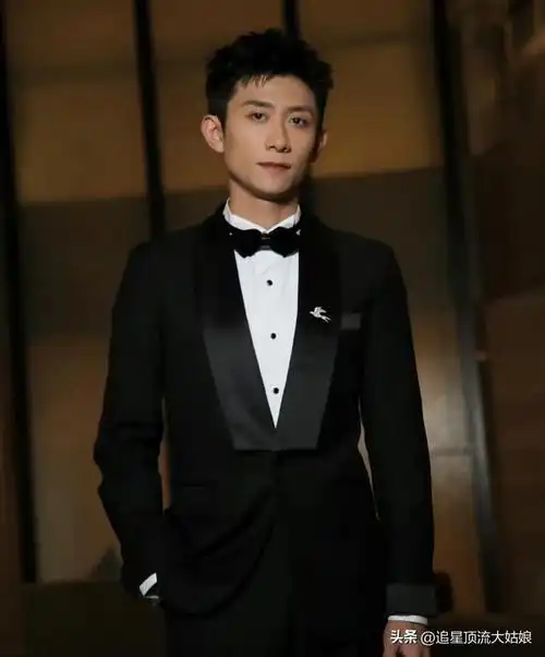 网友票选男明星颜值排行榜:肖战 . 成毅 . 白敬亭 . 王一博 .