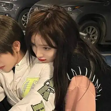 最新版的秀恩爱的情侣头像真人好看