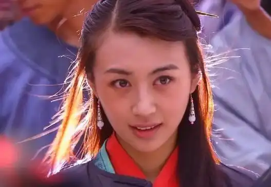 李菲儿(曾柔)甜美温柔的形象深入人心,当年就是因为这部戏迷倒了