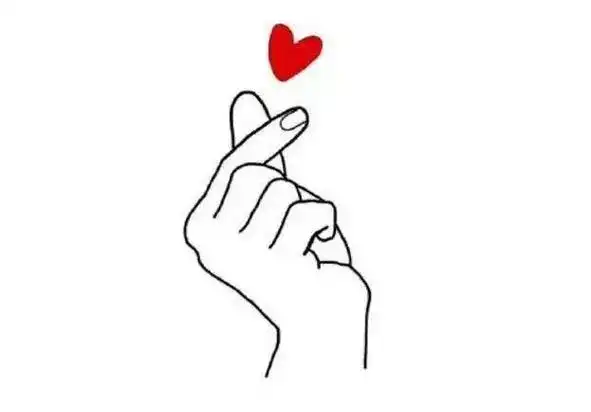 超特别!告别传统比心动作,这10种创意比法你必须学会!