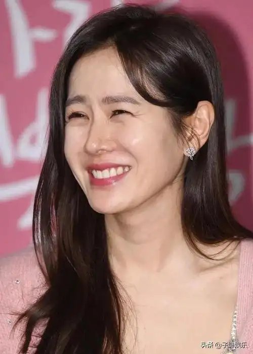 孙艺珍无滤镜素颜照真心好看怪不得能顺利拿下玄彬