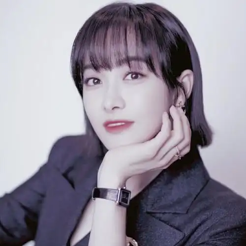 宋茜头像by沈灿阳