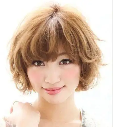 脸大适合bobo头吗 头大脸大的能够做bobo头吗 - 发型设计 - 辣妈营