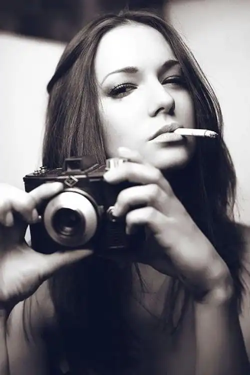 今日手机iphone4壁纸,个性黑白手机壁纸图片 -手机壁纸-唯美图片大全