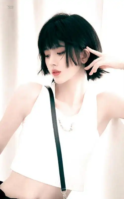 鞠婧祎##鞠婧祎猛的