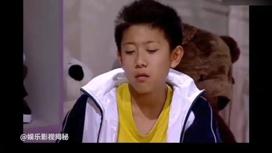 长大后再看到《家有儿女》里的刘星,笑翻了