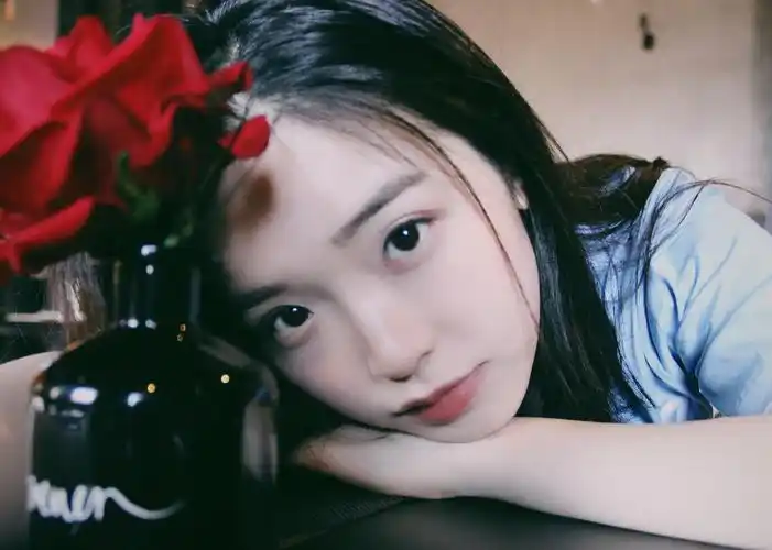 金雯昕清新性感图片25