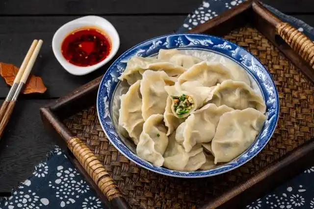 过年喽吃饺子了 南方人北方人共同打造春节饺子文化