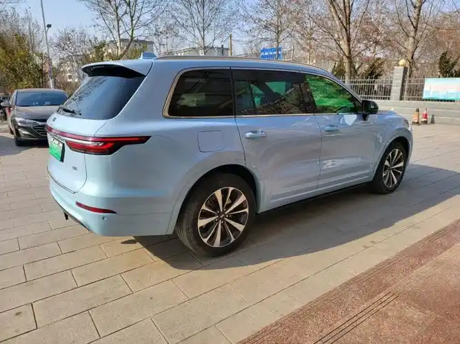 理想 理想one  2020款 增程6座版图片