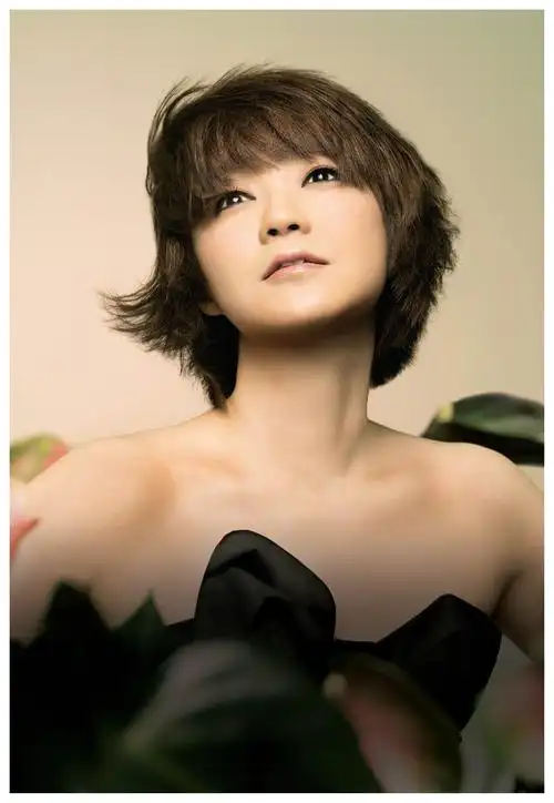 年岁大了,陈慧娴也愈见豁达,曾表示过去种种不再执着,要坦然面对当下.