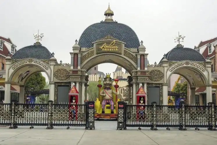 上海的安徒生童话乐园总算建设完工了