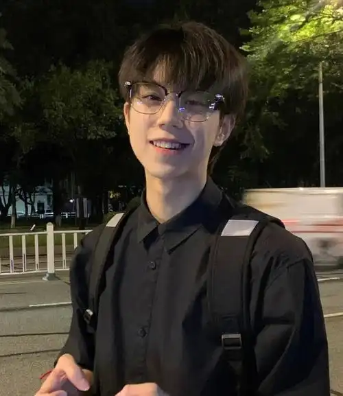 最近超 火的理工男半框眼镜的斯文败类快来看!