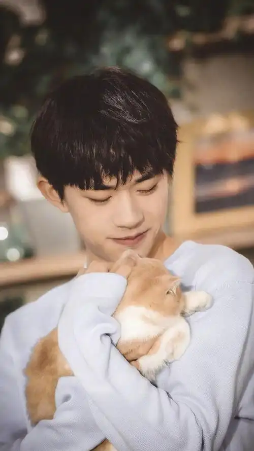 壁纸丨易烊千玺专属神图