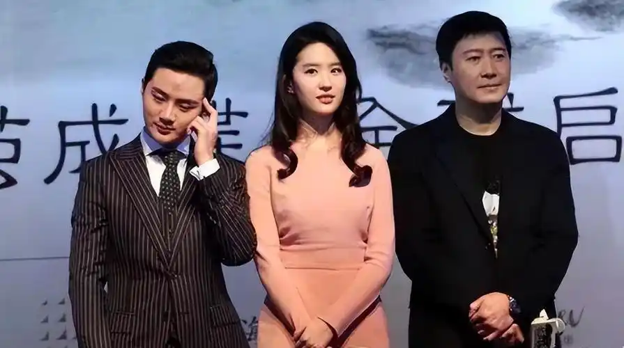 脸与身高不配的6位女星看脸1米5看腿1米7长相太压个子了