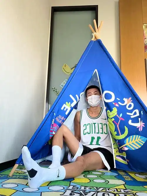 运动穿搭|支起小帐篷来露营呀,超酷的!