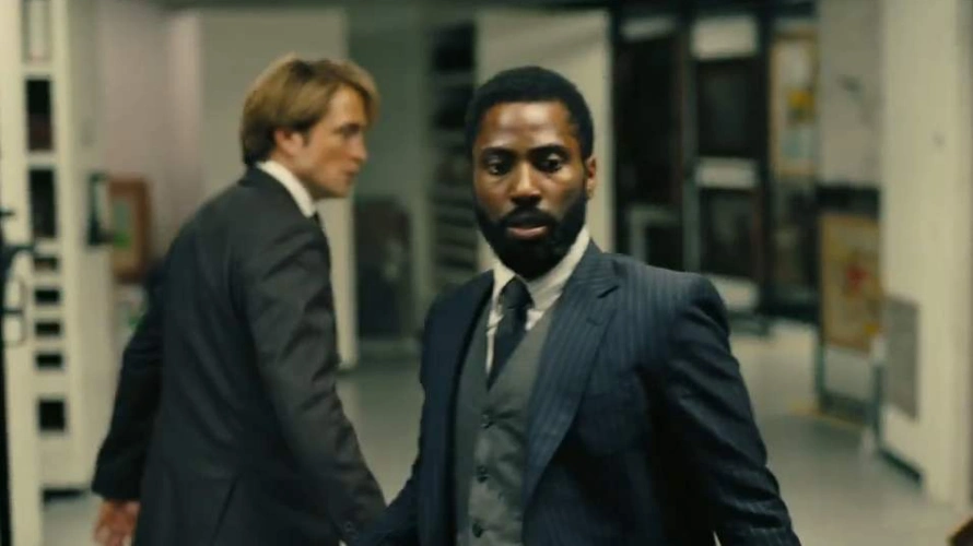 诺兰年度大作《信条》曝光官方「中字」终极预告片-分派电影预告