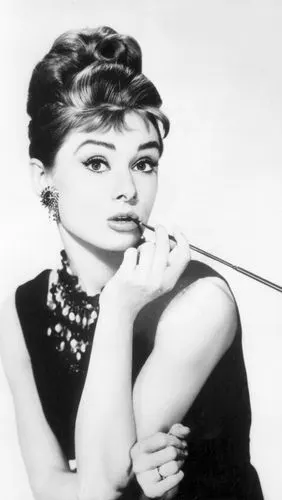 iphone 壁纸 奥黛丽赫本 黑白