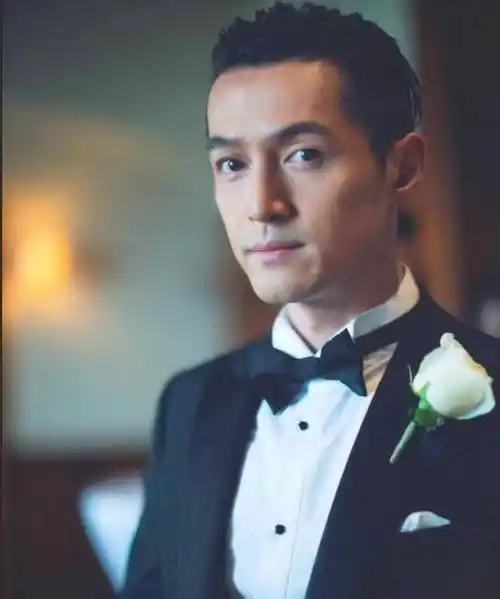 薛佳凝与胡歌分手15年后46岁已皈依佛门一别两宽请勿心疼